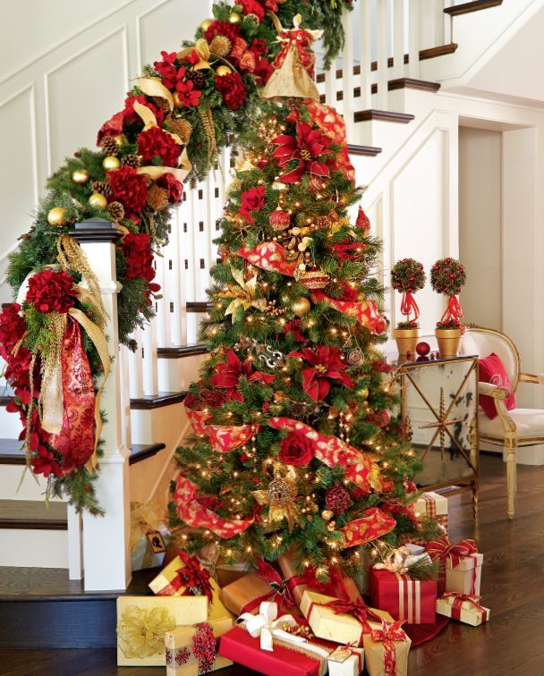 amazing-red-and-gold-christmas-decor-ideas-21
