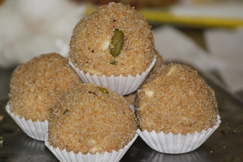 churma laddu