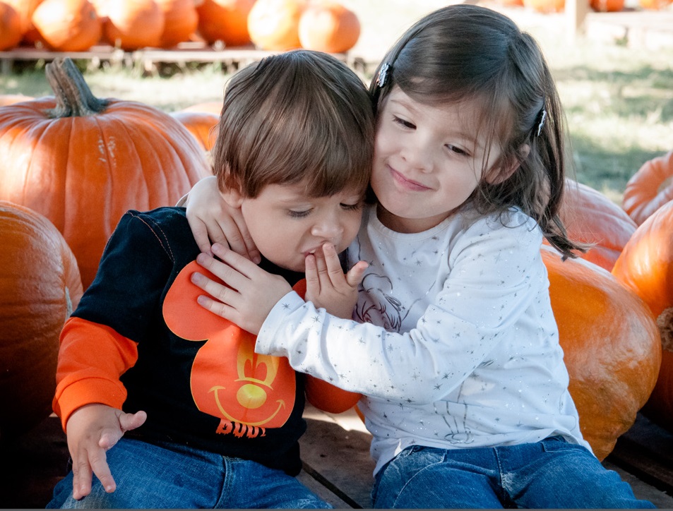 2012-october-kids-pumpkin-patch-15