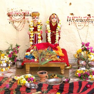 Gauri-Parvati-and-Isar-Shiva-at-Gangaur